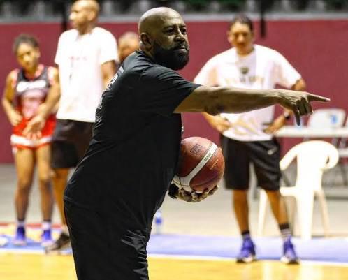 Reggie Grenald, Coach asistente - Cross Level Basketball